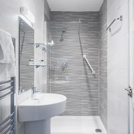 Leenane 3* 리나운