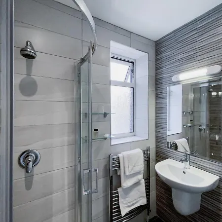 Leenane 3* 리나운