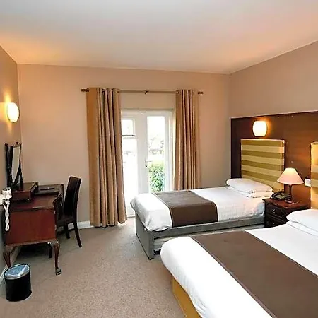 Leenane 3*