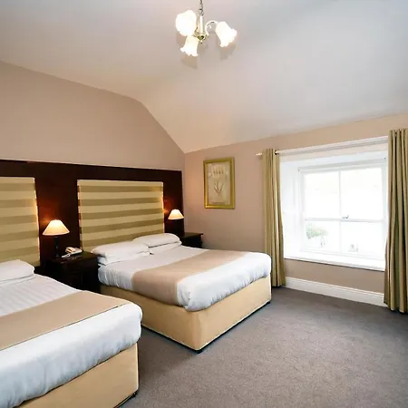 Hotel Leenane Leenaun